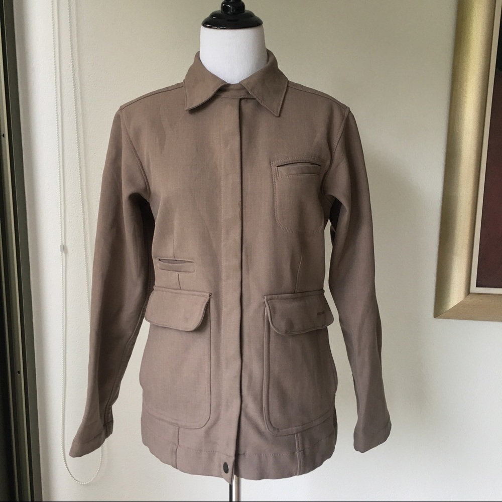 Patagonia Women's Brown Zip up Jacket size S